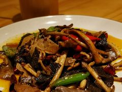 -十三式重庆江湖菜(金茂览秀城店)