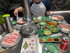 -欧巴炭烤肉오빠숯불구이(南京东路店)