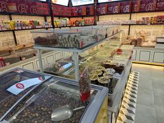 -圆门洞炒货(经一路总店)