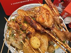 -何师烧烤Pro ·小龙虾·江湖川菜·精酿啤酒(太古里店)