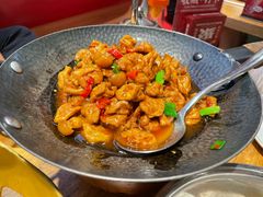 -聚鑫朋酸菜肥肠(九龙仓店)