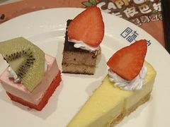 -四海一家自助餐(益田假日广场店)