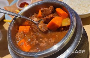 Steam Pot Angus Beef Stew with Carrots and Potatoes
