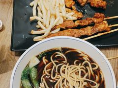 -西部马华清真兰州牛肉面·烧烤夜市(三里河店)