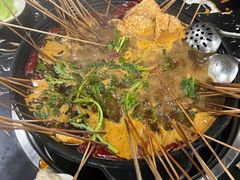 -灌县老妈砂锅串串香(万科红生活广场店)