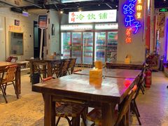 大堂-马路牙子地桌烤肉(工体店)