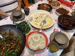 -堂瓦里·33年传统赣菜(第一街区店)