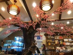 -青瓦餐厅·生鱼片·韩园烤肉(西塔店)