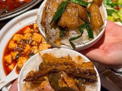 -辣尚瘾·烤鱼·新川菜(牡丹园直营店)
