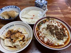 -小谭豆花(西大街店)