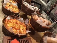 -万达文华酒店·48F云端窗景美食汇自助餐厅