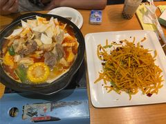 襄阳砂锅牛三鲜-莲餐厅·湖北菜·藕汤是头牌(愚园路店)