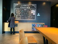 -星巴克(美丽华花园店)