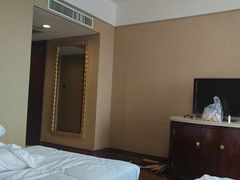 -锦州元都大酒店(凌河古塔夜市店)