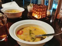 冬阴功汤-食肆&Fourteen(武林夜市店)