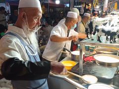 -正宁路小吃夜市