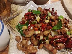 -滇香肴·云南菜蒸汽石锅鱼(云南北路店)