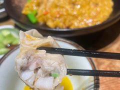 金汤黄鱼馄饨-蟹黄鱼·深夜面馆(巨鹿路店)