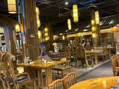 -花溪雨·森林餐厅(石基店)