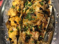 豉汁蒸鲫鱼骨-龙桥私厨·姜花菊花过桥鱼·顺德菜(容桂店)
