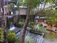 -铜锣湾·有麝自然香(重庆新天地店)