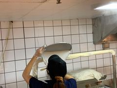 -呷佬·长沙手工米粉(金沙江路店)