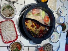 -九街淑芬掌中宝串串公司(内街文化创意园店)