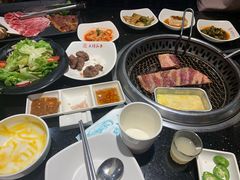 -木槿花韩式炭烤·熟成肉工坊(孙文东路店)