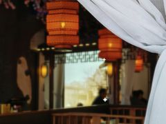 -荷塘秋月·本帮江浙菜(国权路店)