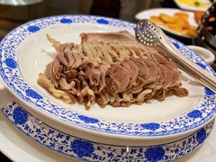精品手把肉-巴音浩日娲·蒙餐(双林东路店)
