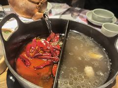 草本鸳鸯锅-盡膳口福跷脚牛肉火锅(晶耀前滩店)