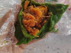 蛋黄肉松青团-许阿姨糕团店(南京总店)
