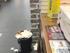 -来龍儿鲜切牛肉自助老火锅