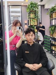 -藤野造型烫染·漂发