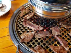-唯成•韩国炭火烤肉 유성고기