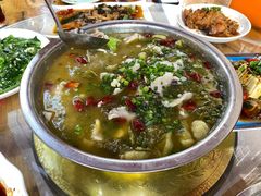 酸菜鱼-扒骨肉雅鱼饭店(三雅文化传承店)