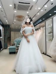 -予白婚纱礼服馆