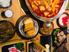 台式麻辣锅-湊湊火锅·茶憩(杭州湖滨银泰in77店)