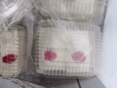 -红宝石·鲜奶小方·海派西点房(金杨店)