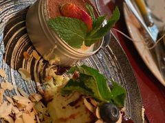 -斯普汇生蚝牛排馆(中骏世界城店)