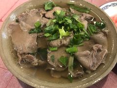 -谢老五跷脚牛肉·非遗传承店