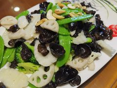 -大胡同天津菜·海肠捞饭·津门皮皮虾锅贴一绝(西姜井店)