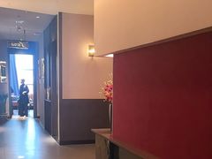 -鸽子侯·家宴·平价海鲜(绿地店)