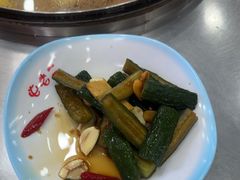 -屯老二农家铁锅炖·行业领军者(梅江店)
