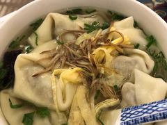 -笑来喜馄饨小笼工坊店(湖滨街店)
