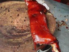 -黄记四更烤乳猪店