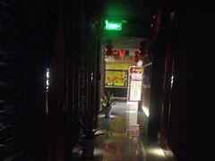 -臻享养生·SPA·影院式足道(汇臻店)