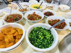 -笨罗卜浏阳菜馆(太平街店)