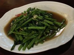 -Dang restaurant (patong phuket)
