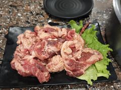 -啊美丽炭火烤肉(滑翔一店)